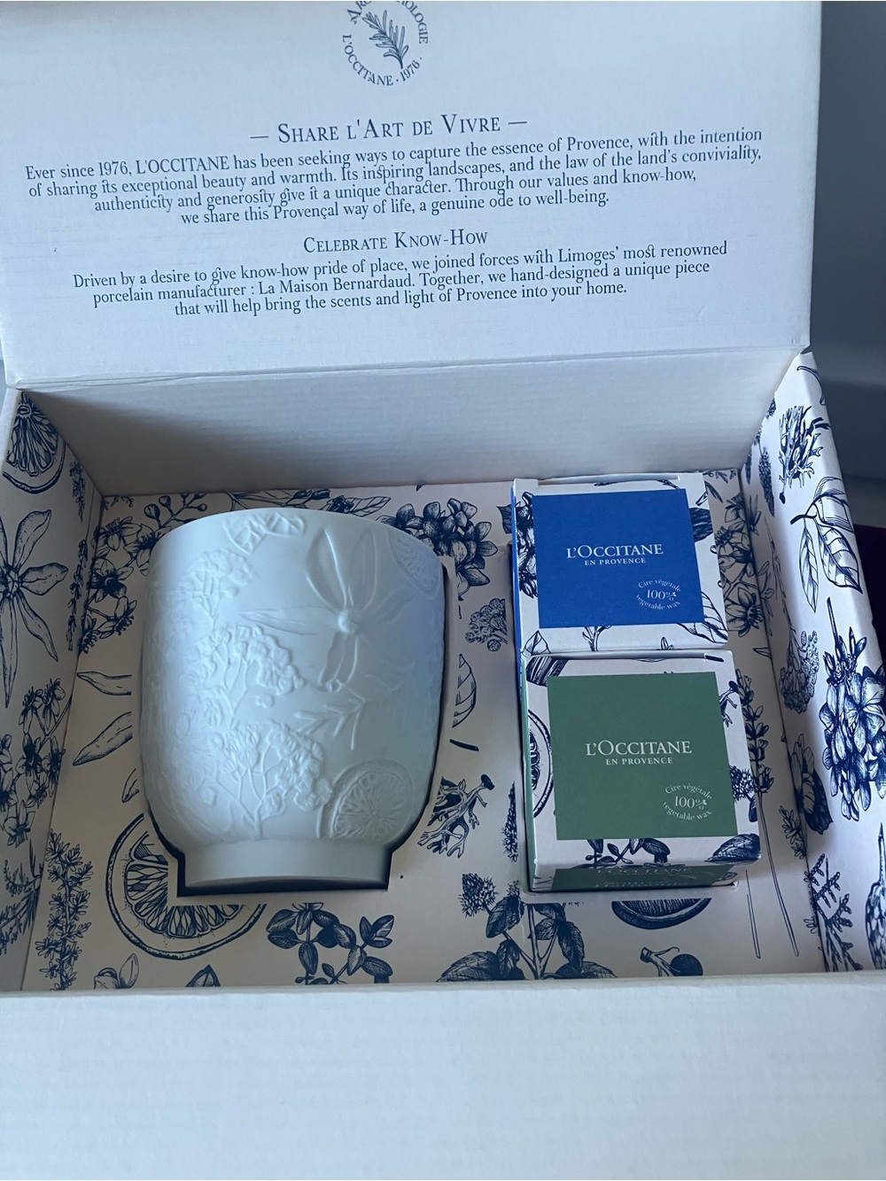 L'Occitane Bernardaud Lithophanie Porcelain Diffuseur de Lumiere Votive Set NIB.